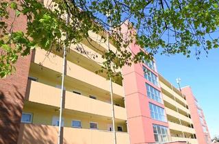 Wohnung kaufen in 40764 Langenfeld, 2-Zi. Wohnung * ca. 52,64 m² * Balkon *Aufzug * 2012 modernisiert