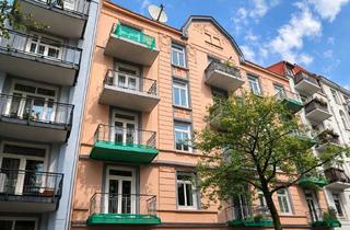 Wohnung kaufen in 20251 Eppendorf, Traumhafte Jugendstilwohnung mit Balkon in Nähe des UKE im gefragten Eppendorf