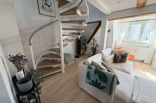 Wohnung kaufen in Schloßstraße, 71691 Freiberg, Exklusive, neuwertige 3,5-Zimmer-Maisonette-Wohnung mit Balkon und EBK in Freiberg am Neckar