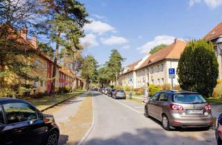 Wohnung kaufen in Hartmannsweilerweg, 14163 Zehlendorf, Provisionsfrei: sanierte 2 Zimmer-Wohnung mit Gartennutzung in Zinnowwaldsiedlung mit Altbaudetails