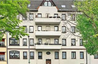 Wohnung kaufen in Ringstraße 80, 12105 Tempelhof, Dachgeschosswohnung mit Balkon - sofort bezugsfrei