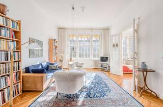 Wohnung kaufen in Rüdesheimer Platz, 14197 Wilmersdorf, Exklusive Altbauwohnung am Rüdesheimer Platz mit Südterrasse