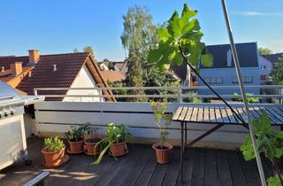 Wohnung mieten in Bahnhofstraße 66, 76344 Eggenstein-Leopoldshafen, Gepflegte, gemütliche 3-Zi.-DG-Wohnung mit uneinsehbarem Balkon nach hinten, EBK/Abstellraum & Ofen