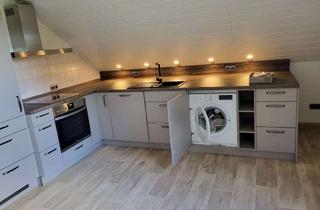 Wohnung mieten in 97483 Eltmann, Erstbezug nach Renovierung: Abgeschlossene 3-Zi-Dachgeschosswohnung in Eltmann