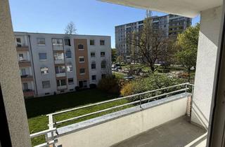 Wohnung mieten in Londoner Straße 20, 53117 Auerberg, Gepflegte 3-Zimmer-Wohnung im 3. OG in Bonn