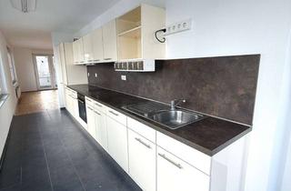 Wohnung mieten in Max-Pechstein-Straße, 67061 Süd, Geräumig & hell mit EBK - Hier könnte Ihr neues Zuhause sein!