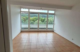 Wohnung mieten in Kreuzstr. 117, 53474 Bad Neuenahr-Ahrweiler, Lichtdurchflutete 2-Zimmer Wohnung in Bad Neuenahr