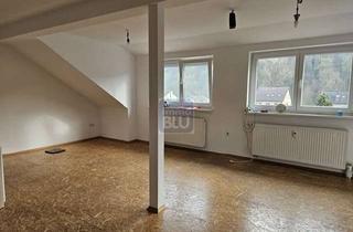 Wohnung mieten in 76356 Weingarten, Helle, attraktive 3-Zi-DG-Wgh in Weingarten mit Kelleranteil und Stellplatz!