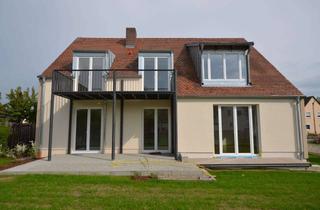 Wohnung mieten in 93197 Zeitlarn, Sanierte 4-Zi.-Wohnung (EG) in 2-Familienhaus mit großem Garten und West-Terrasse in Zeitlarn