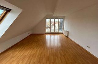 Wohnung mieten in Rathenaustr., 04416 Markkleeberg, attraktive 2 Raum DG Wohnung mit Balkon +++TOP+++ Wohnpark Markkleeberg; EBK mögl.