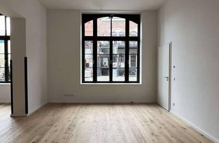 Wohnung mieten in Zur Tabakfabrik, 48565 Steinfurt, Lichtgesäumte 102,5m², 3 ZKB-Altbauwohnung + Küche + Gäste-WC + Keller in Steinfurt