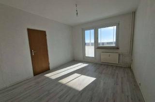 Wohnung mieten in Alfred-Haude-Straße 19, 17034 Datzeberg, Sonnige Wohlfühloase mit tollem Ausblick!