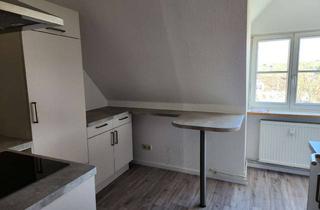 Wohnung mieten in Kronenstraße, 75056 Sulzfeld, Helle 2-Zimmer Dachgeschosswohnung in Sulzfeld