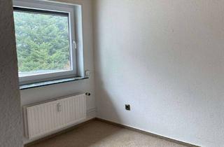 Wohnung mieten in Holzkrugweg 20, 24941 Weiche, Geräumige 3‑Zimmer Altbau Wohnung mit Balkon in Flensburg-Weiche