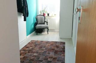 Wohnung mieten in 37649 Heinsen, Helle 2-Zimmer Dachgeschosswohnung 430€ WM