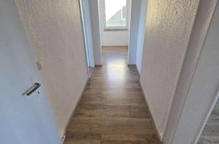 Wohnung mieten in Ladenthin 23, 17322 Grambow, Gepflegte 2-Zimmer-Wohnung im 2. OG in Grambow (Ladenthin)