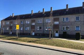Wohnung mieten in Jüterboger Straße 26, 14913 Niedergörsdorf, Schöne 3-Raum Wohnung in ruhiger Lage (Anfragen bitte nur per E-Mail)