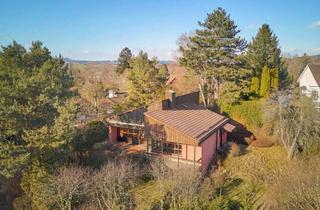 Einfamilienhaus kaufen in 82340 Feldafing, Zur Neugestaltung: Reizvolles Einfamilienhaus mit Sonnenterrasse und Garten in naturnaher Lage