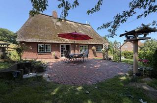 Haus kaufen in 25371 Seestermühe, Wohnen direkt am Deich - Großzügiges Reetdachhaus für die gesamte Familie