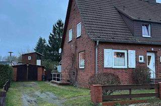 Reihenhaus kaufen in Buchenweg, 17192 Waren, Gepflegtes Reihenhaus mit Garage in Waren (Müritz)