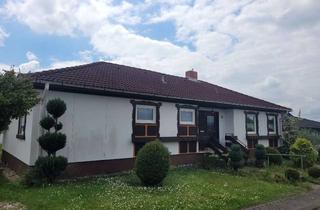 Haus kaufen in Drosselweg, 66459 Kirkel, Bungalow mit großem Grundstück, weitem Blick, viel Potenzial