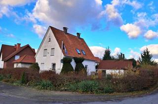 Haus kaufen in 33790 Halle, Attraktives Baugrundstück mit Abrisshaus in guter Lage von Halle (Westf.)!
