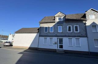 Doppelhaushälfte kaufen in 57078 Siegen, Doppelhaushälfte mit großer Garage/Lager in Siegen-Geisweid