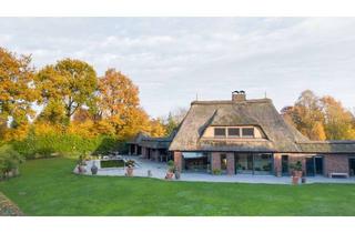 Villa kaufen in 24582 Mühbrook, Reetdach-Villa in bester Lage – exklusives & luxuriöses Wohnen mit unverbaubarem Blick auf den See