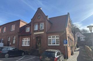 Haus kaufen in 21481 Lauenburg, Familienfreundliche Altbauperle mit viel Platz