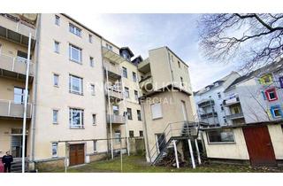 Mehrfamilienhaus kaufen in 09113 Zentrum, Mehrfamilienhaus mit Balkonen in Schloßchemnitz