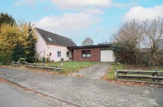 Einfamilienhaus kaufen in 24537 Faldera, Einfamilienhaus in Neumünster mit großem Grundstück und viel Potenzial zur individuellen Gestaltung