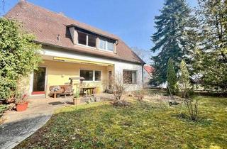 Einfamilienhaus kaufen in 91183 Abenberg, Großes Grundstück - Haus mit 2 Einheiten in Abenberg.