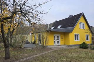 Haus mieten in Sophie-Scholl-Straße, 14641 Wustermark, Doppelhaushälfte mit Garten | 2 SZ + Büro + Wohnzimmer | all-inclusive | 30 Min bis Berlin