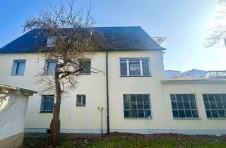 Grundstück zu kaufen in 90765 Ronhof, Ideal f. Projektentwickler, Wohnbaugrundstück mit Bestandsobjekt in gewachsener Lage ca. 1.200 m²