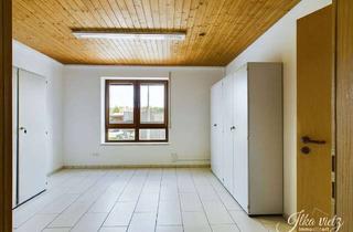 Büro zu mieten in 88444 Ummendorf, helles Büro mit 2 Pkw-Stellplätze, eigener Eingang