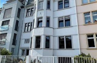 Immobilie mieten in Cronstettenstraße 58, 60322 Nordend-West, C58-WG Zimmer in Altbauetage - Laufnähe Goethe UNI & School of Finance- 3er WG im 2. OG