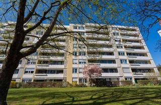 Wohnung kaufen in 82008 Unterhaching, ***Heike Borchers Immobilien***Imposante Familienwohnung mit ausreichend Platz***inkl. PV-Anlage***