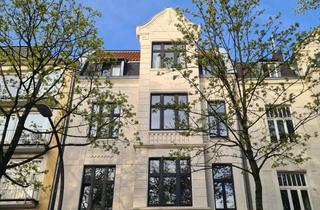 Wohnung kaufen in 50937 Sülz, Wunderschöne Altbau-Maisonette in Bestlage Sülz – sonnig, großzügig & familiengeeignet