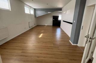 Wohnung mieten in Korbacher Str 17, 34590 Wabern, Moderne 3-Zimmer Dachgeschosswohnung mit Balkon in Wabern