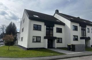 Wohnung mieten in Königsberger Straße, 33014 Bad Driburg, Renovierte 2-Zimmer Dachgeschosswohnung mit Balkon