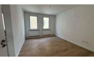 Wohnung mieten in 90478 Glockenhof, St. Peter ! 2-Zi.-Altbau-Whg., 40 m², Laminat, ohne Balkon, im 2.OG ohne Aufzug