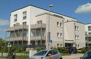Wohnung mieten in Jakob-Kaiser-Straße 10, 35037 Marburg, Studenten-WG-Zimmer mit eigenem Bad+Balkon