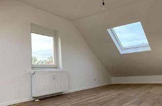 Wohnung mieten in Waldstraße 21, 71522 Backnang, Geschmackvolle, vollst. renovierte 2-Zimmer-Dachgeschosswohnung mit geh. Innenausstattung