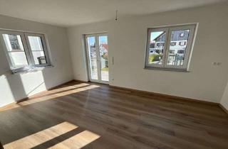 Wohnung mieten in Kirchstraße, 87651 Bidingen, 3-Zimmer Erdgeschosswohnung mit Balkon in Bernbach (Bidingen)