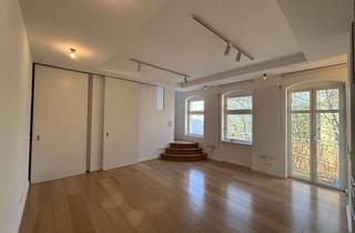 Wohnung mieten in Gleditschstraße 38, 10781 Schöneberg, Helle 2-Zi Dachgeschoss- Maisonettewohnung in Schöneberg mit Balkon