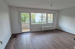 Wohnung mieten in Breisgaustraße 42a, 76532 Oos, Renovierte 4-Zimmer Erdgeschosswohnung mit Balkon in Oos