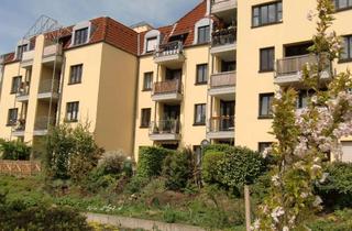 Wohnung mieten in Schimmelbuschstraße 40, 40699 Erkrath, Schöne 1,5-Zimmer-DG-Wohnung mit Loggia in gepflegter Wohnanlage