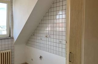 Wohnung mieten in Ratinger Str., 42579 Heiligenhaus, Helle 2,5-Zimmer Dachgeschosswohnung in Heiligenhaus