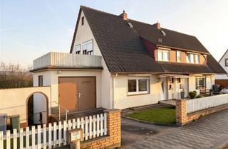 Doppelhaushälfte kaufen in 37574 Einbeck, Doppelhaushälfte in guter Lage von Salzderhelden