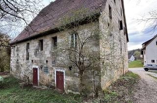 Grundstück zu kaufen in Dorfstraße 20, 91244 Reichenschwand, Der Grundstück befindet sich auf einer Fläche von 8055 m² plus ein Haus aus massive Sandstein